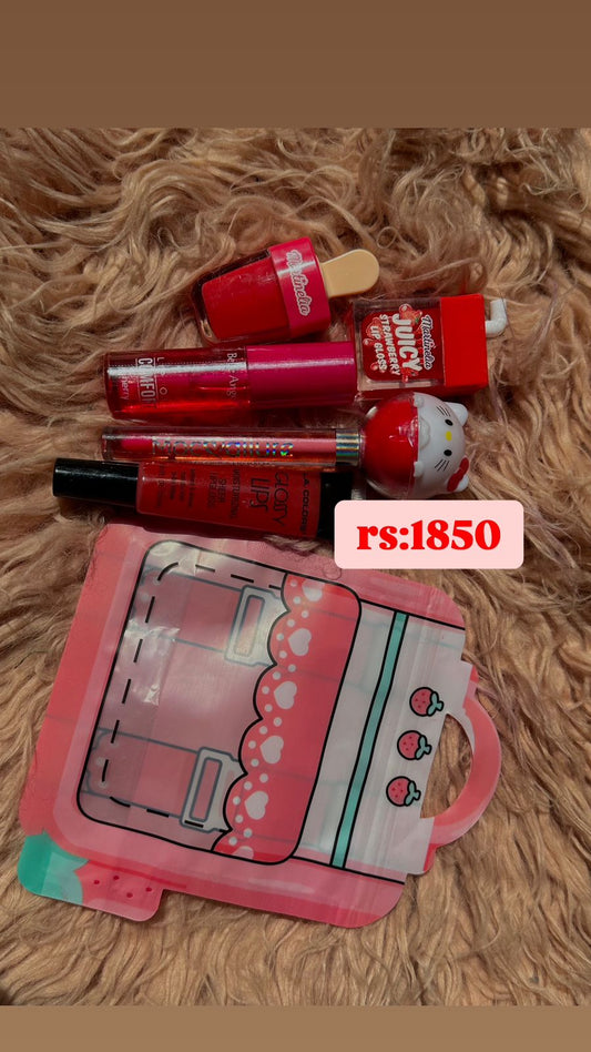 red make-up bag ♥️